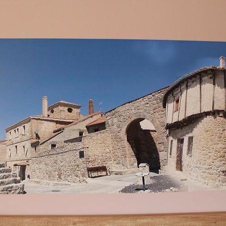 Apartamentos Turisticos Escorraladas Baltanás Zewnętrze zdjęcie
